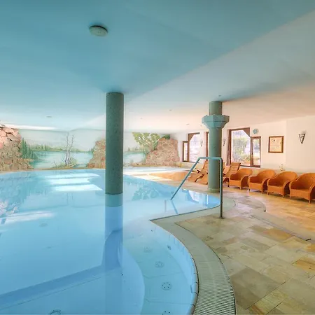 Jaegerwirt Hotel 4*